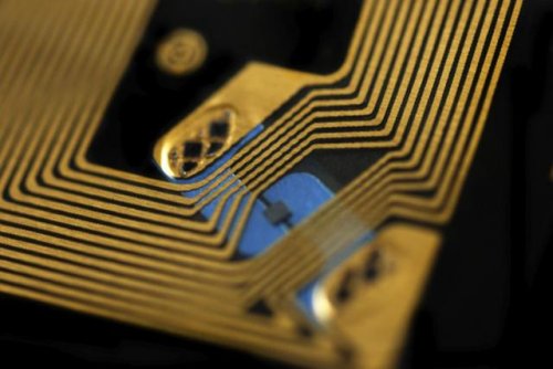 Защищенный RFID-чип