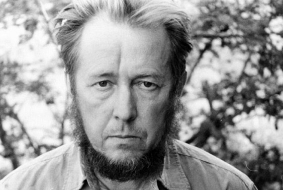 «Литературный власовец»: что КГБ сделал с Солженицыным
