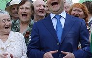 Пенсия Медведева удивила даже Путина