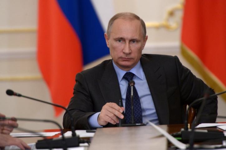 Западные СМИ бьют тревогу: "небесная рука" Путина нависла над НАТО Daily Star: самолёты Путина беспардонно шпионят за НАТО, пользуясь «открытым небом»