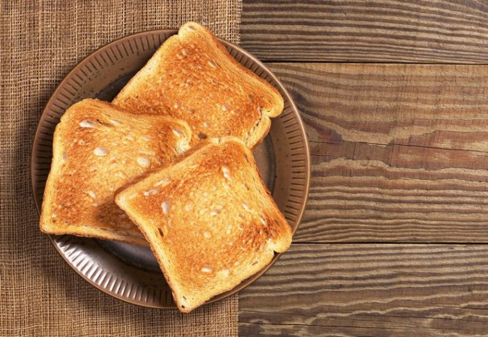 Можно расслабиться и спокойно съесть кусочек хлеба. /Фото: homeasking.com Можно расслабиться и спокойно съесть кусочек хлеба. /Фото: homeasking.com