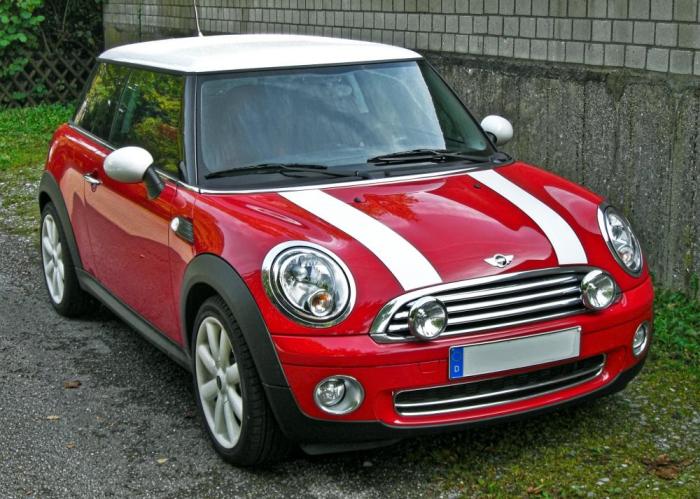 Mini Cooper- нестареющая британская классика. Mini Cooper- нестареющая британская классика.