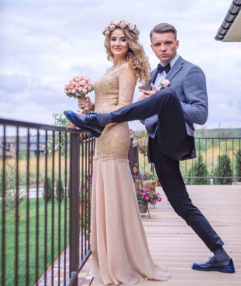 Я бы спросил, что здесь происходит, но боюсь узнать правду Я бы спросил, что здесь происходит, но боюсь узнать правду