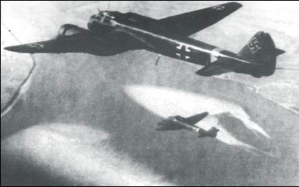 23 августа 1942 г.: массированный налет немецкой авиации на Сталинград. Город уничтожен 23 августа 1942 г.: массированный налет немецкой авиации на Сталинград. Город уничтожен