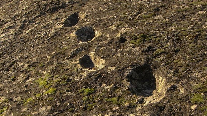 Ученые разгадали тайну «следов дьявола», оставленных на древнем вулкане
