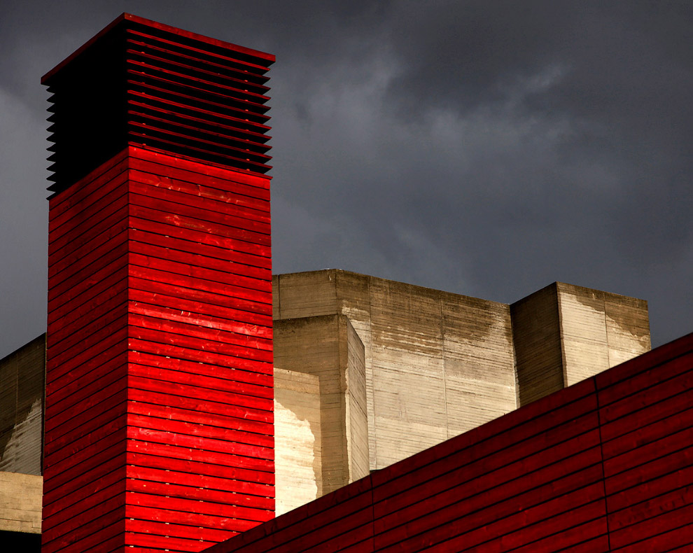 Красная башня, Южный берег, Лондон, Англия
