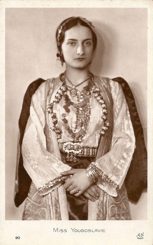     1930 , ,  