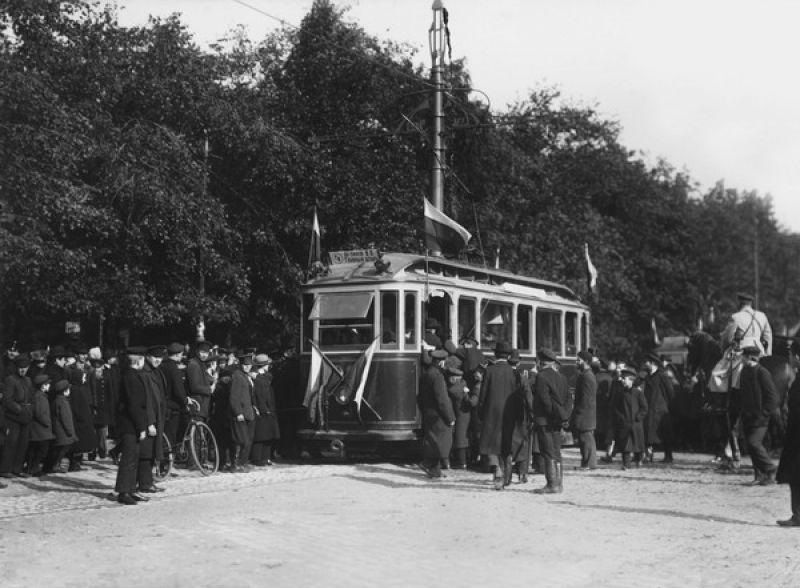 авто, трамвай