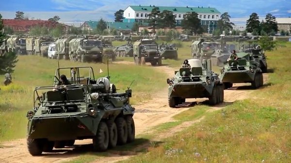 Фото: Daily Mirror, автор: MOD NES/ east2west)