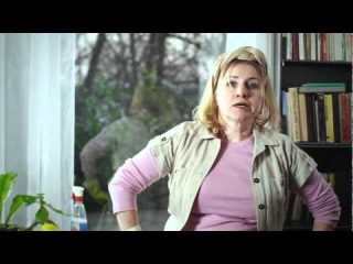 Чешские правозащитники выпустили социальную рекламу о домработнице украинке в рамках кампании по защите украинских женщин, которые уехали работать в Чехию Чешские правозащитники выпустили социальную рекламу о домработнице украинке в рамках кампании по защите украинских женщин, которые уехали работать в Чехию