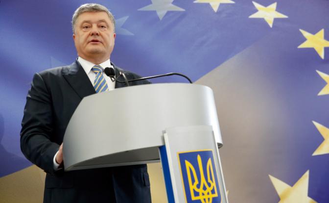 Порошенко победил врагов, расквитавшись с «Одноклассниками» Порошенко победил врагов, расквитавшись с «Одноклассниками»