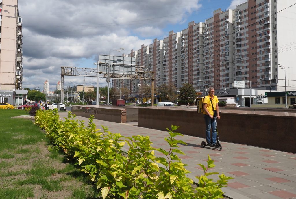Участки улицы Народного Ополчения в Хорошево-Мневниках капитально отремонтировали