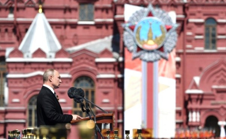 Путин изменил две традиции, выступая на параде Победы