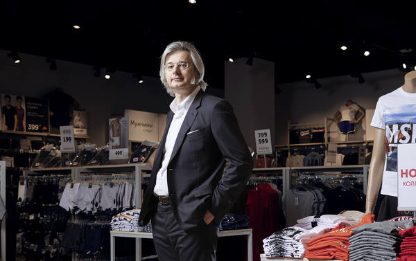 Как выходец из Бобруйска создал один из самых известных брендов российской одежды