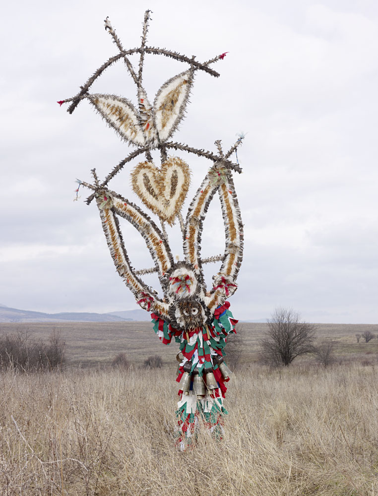 15 фото современных язычников из Европы в костюмах древних чудищ