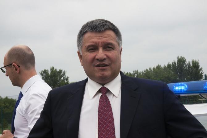 Украиной правят безумцы! Украиной правят безумцы!