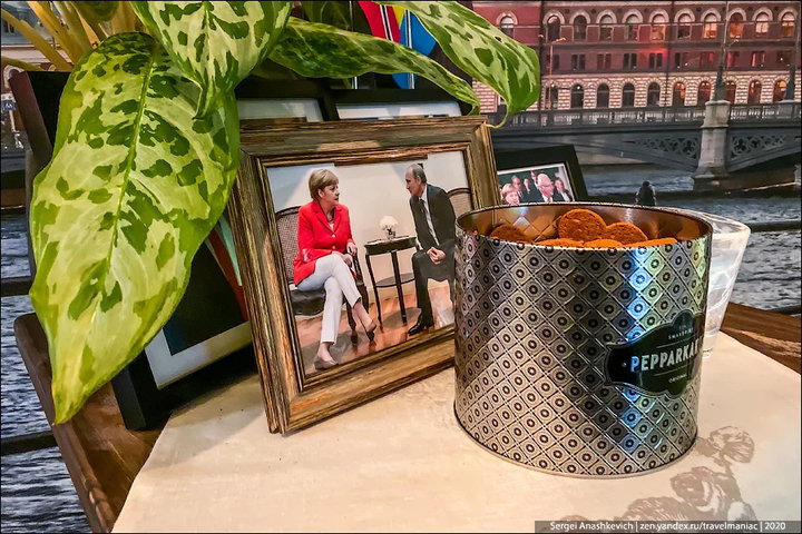 Нашел фанатеющий от Путина отель в Швеции. А говорят, в Европе его не любят. Получается, врут