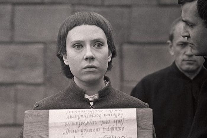 Инна Чурикова в фильме *Начало*, 1970 | Фото: old.kinoart.ru Инна Чурикова в фильме *Начало*, 1970 | Фото: old.kinoart.ru