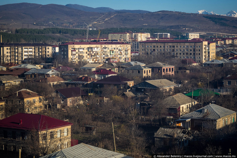 27 Район Цхинвала с одной из девятиэтажек. Алания, Осетия, жизнь, фото