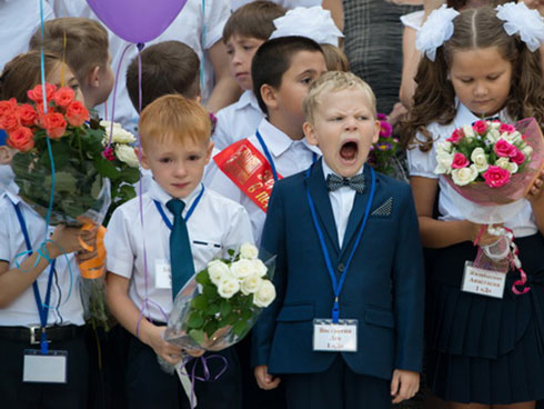 Путин опять идет к детям