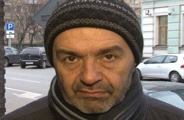 Шендерович обиделся, что его шутку про русских, протирающих водкой клавиатуру, неправильно поняли