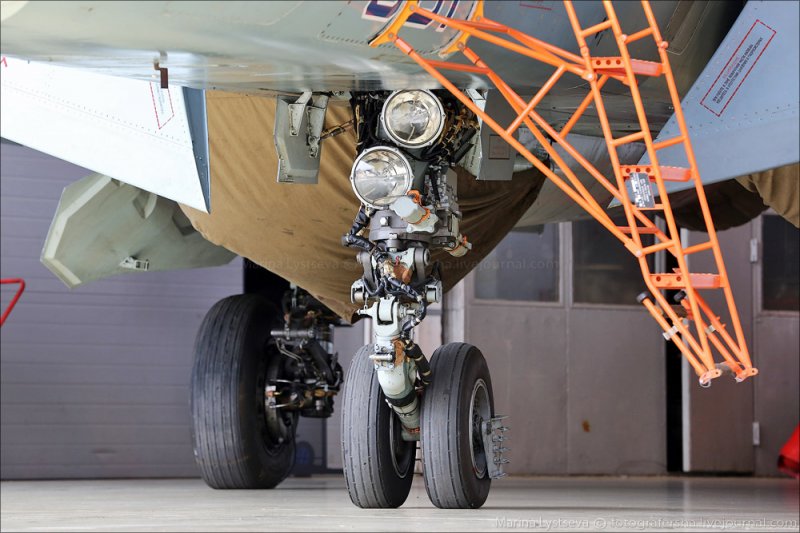 ПАК ФА впервые показали вблизи!