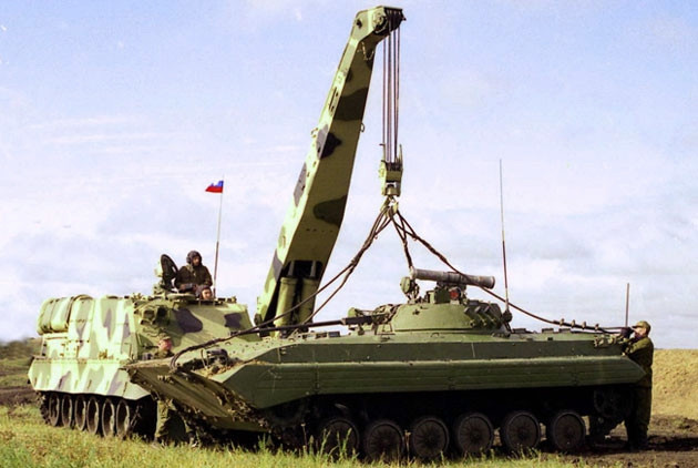 Бронированная ремонтно-эвакуационная машина (БРЭМ) Бронированная ремонтно-эвакуационная машина (БРЭМ) АРМИЯ., бронемашина, военная техника, танк