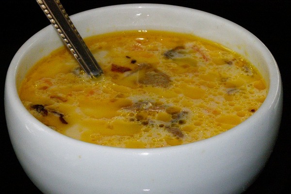 Куриный суп с сыром и шампиньонами Куриный суп с сыром и шампиньонами