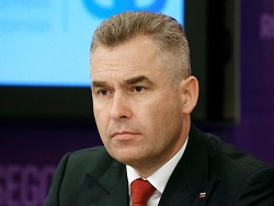 СМИ: Павел Астахов попросился в отставку с поста детского омбудсмена