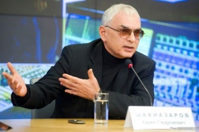 Руководитель Мосфильма режиссер Карен Шахназаров Фото comandircom