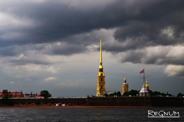 Российская тропа сквозь мрак и топь Европы Российская тропа сквозь мрак и топь Европы
