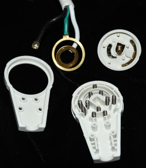 Hackaday Teardown of t he Belkin Plug