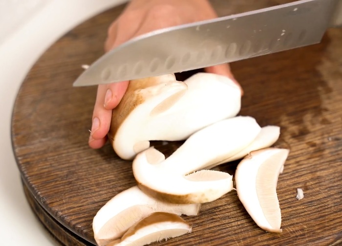 Грибы в сливках – очень вкусный рецепт жареных грибочков Грибы, Белый гриб, Жареные грибы, Видео, Длиннопост