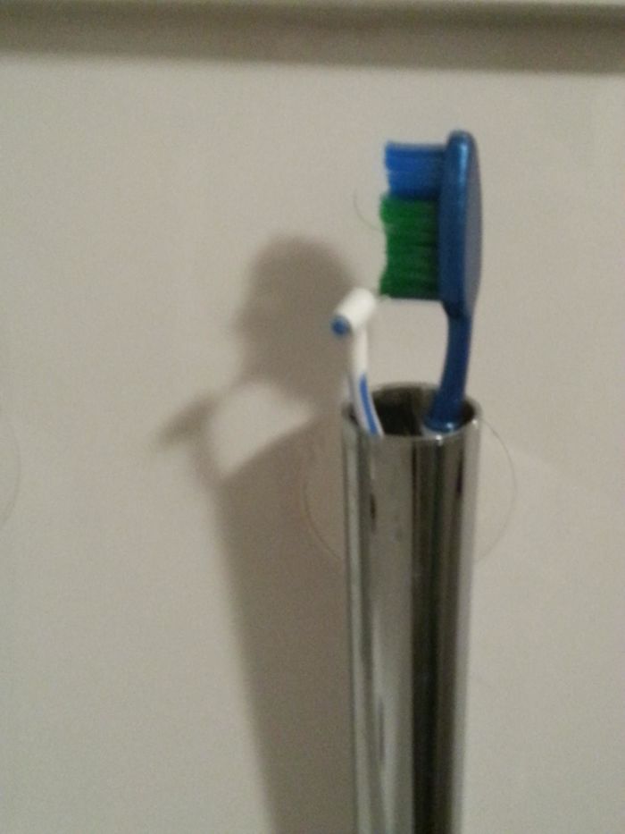 So Apparantly My Toothbrush's Shadow Pays Attention To Its Oral Hygiene As Well
