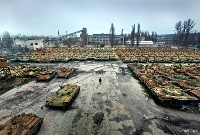 Склад военной техники в г.Артёмовск - под контролем ополченцев