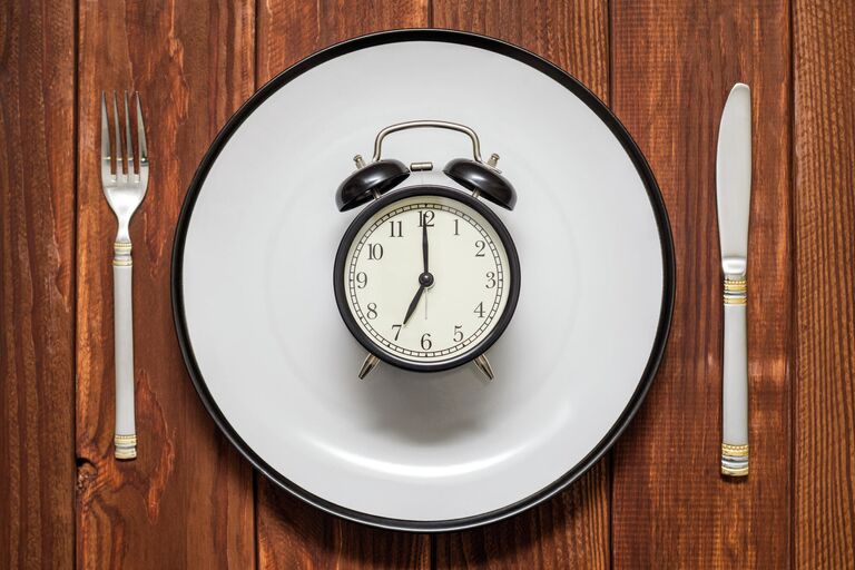 Nature Metabolism: недельное голодание переводит тело в режим жиросжигания