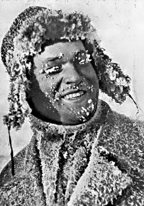Гибель "Челюскина": 2 месяца ледового плена и чудесное спасение 104 человек Гибель "Челюскина": 2 месяца ледового плена и чудесное спасение 104 человек