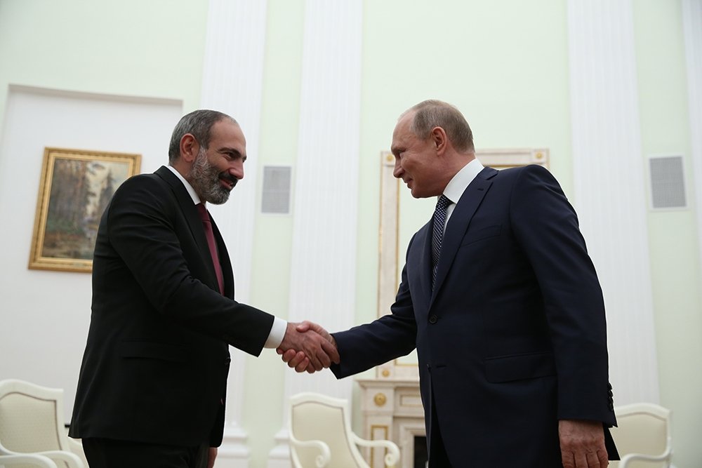 Интрига интриг: армянский премьер за 3 месяца у власти 4-й раз собрался к Путину Интрига интриг: армянский премьер за 3 месяца у власти 4-й раз собрался к Путину