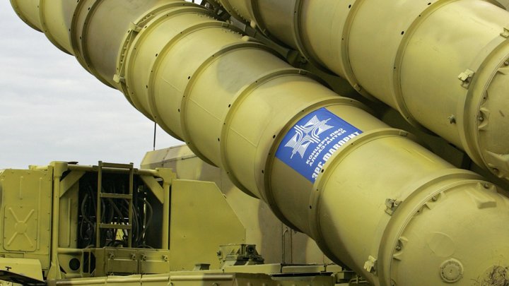 Спасая людей: Россия и Сирия увели израильские ракеты от гражданских самолётов Спасая людей: Россия и Сирия увели израильские ракеты от гражданских самолётов