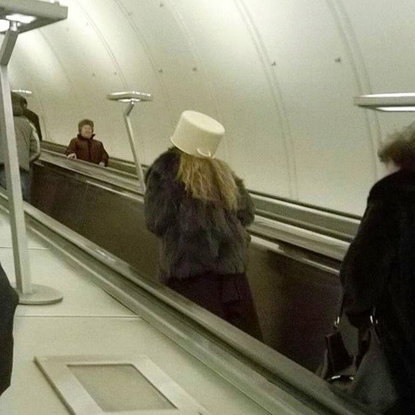 Метромода с лёгким весенним обострением Метромода с лёгким весенним обострением