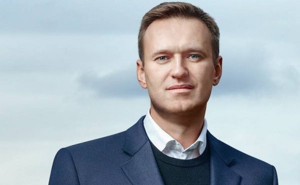 Неудачи «политического трупа»: закрытие штабов, нулевой рейтинг, что ждет Навального дальше?