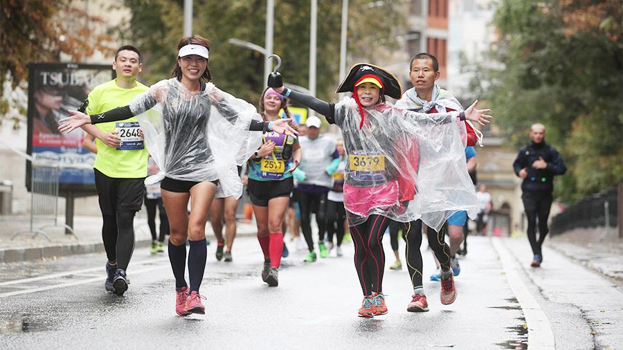 Таиланд стал лидером по числу бегунов в Московском марафоне