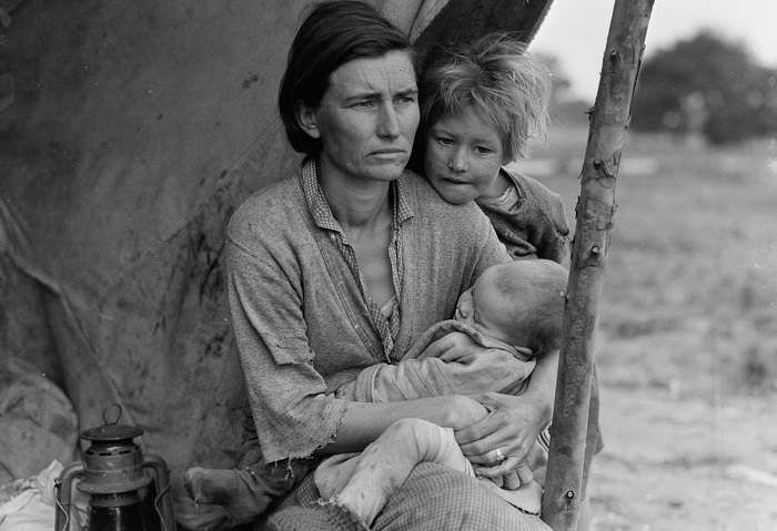 «Мать-переселенка»: Как одна случайно сделанная фотография стала символом эпохи