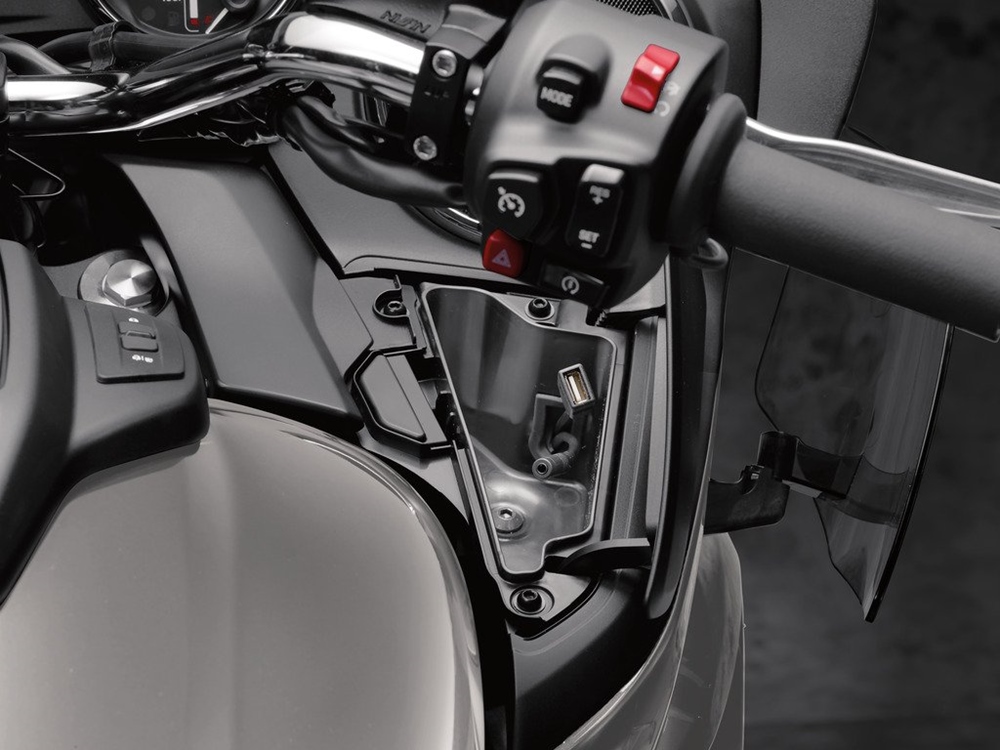 Новый круизер Yamaha Star Venture 2018