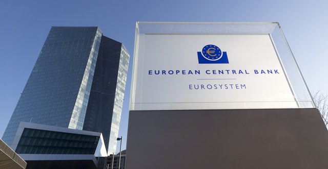 ЕЦБ прекратит скупку облигаций после декабря ЕЦБ прекратит скупку облигаций после декабря