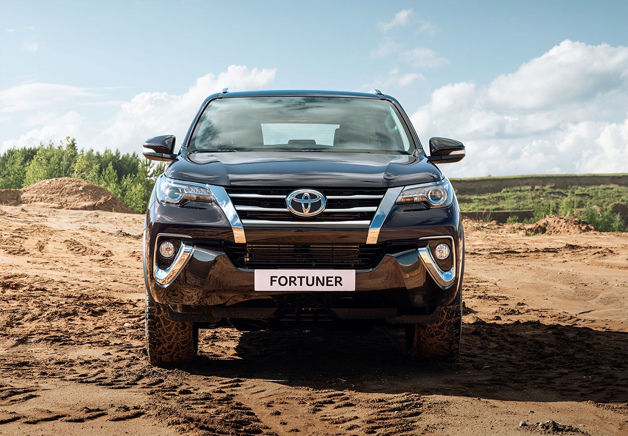 TOYOTA FORTUNER 2017 – ВНЕДОРОЖНИК ФОРТУНЕР ДОБРАЛСЯ ДО РОССИИ
