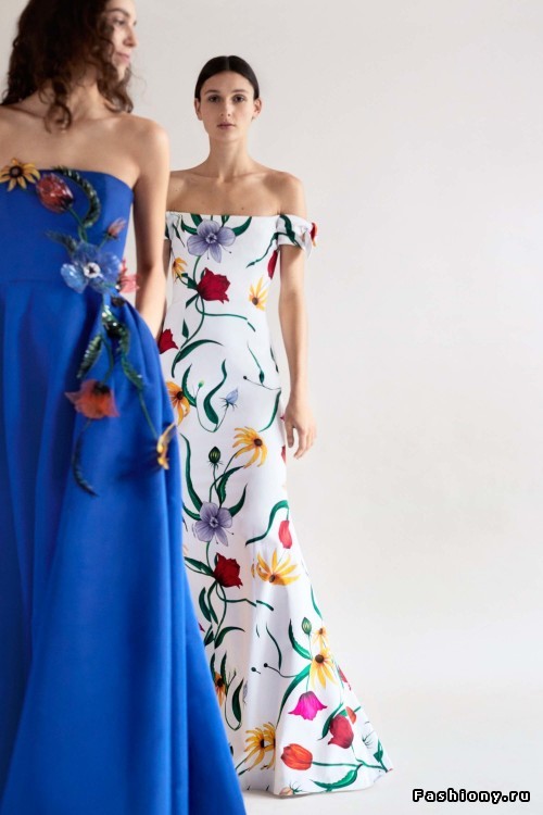 Элегантность и женственность в коллекции Carolina Herrera pre-fall 2018 Элегантность и женственность в коллекции Carolina Herrera pre-fall 2018