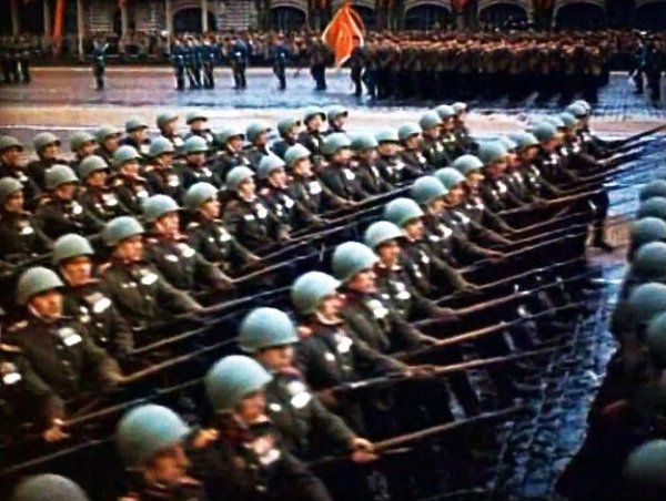 Цветные фото парада победы в 1945 году цветные, фото, парада, победы, в 1945 году