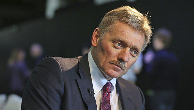 Пескова поставил в тупик вопрос о рукопожатии Трампа Пескова обескуражил вопрос о подготовке Путина к рукопожатию с Трампом