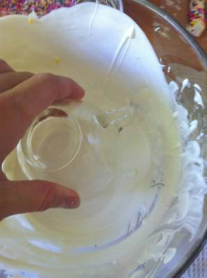 Украшаем бокалы для коктейлей. С праздником по жизни